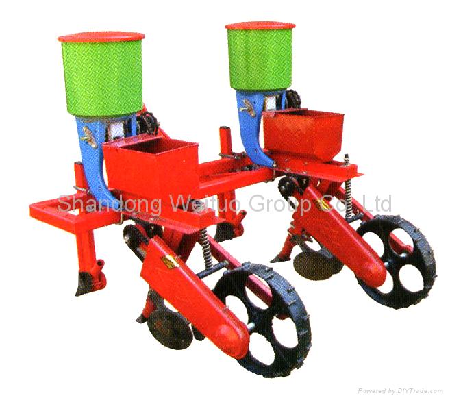 Corn Fertilization Seeder 2