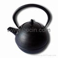 0.7 liter cast iron teapot with pleasing