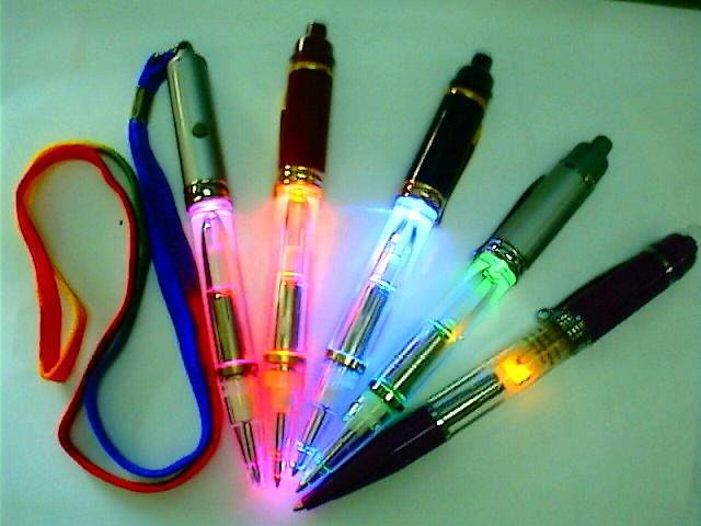 Flashing seven color light pen