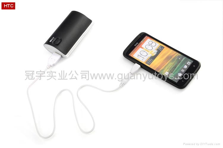 Mini  4000mah Portable Power Bank 3