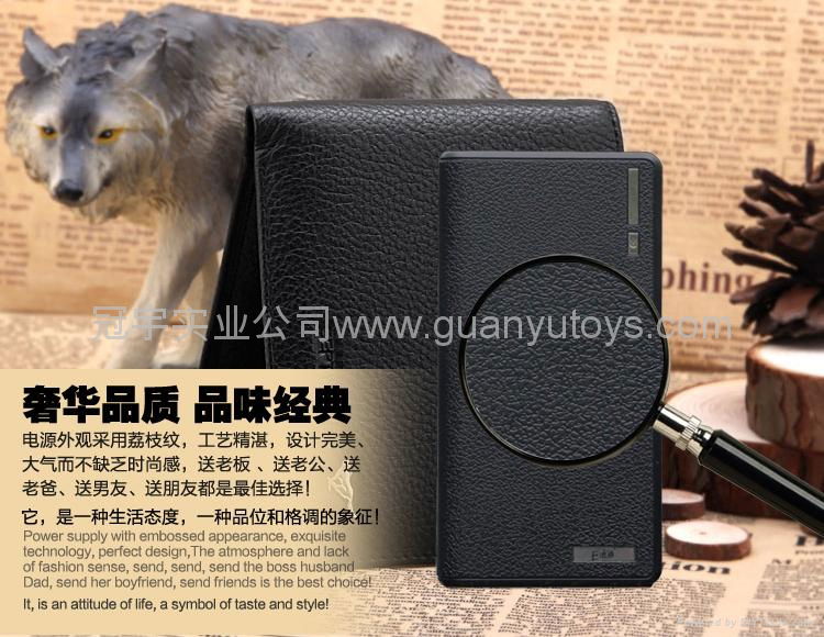  8000mah Small Wallet Power Bank 4