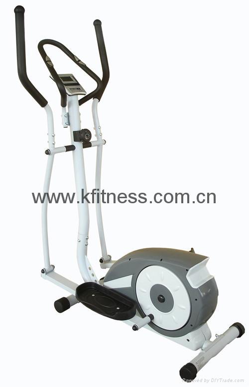 CROSSTRAINER 4