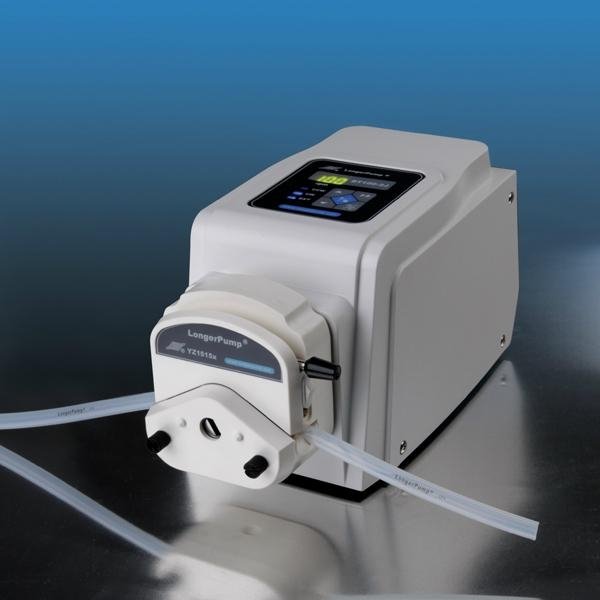 low flow rate peristaltic pump used in laboratorial applications 3