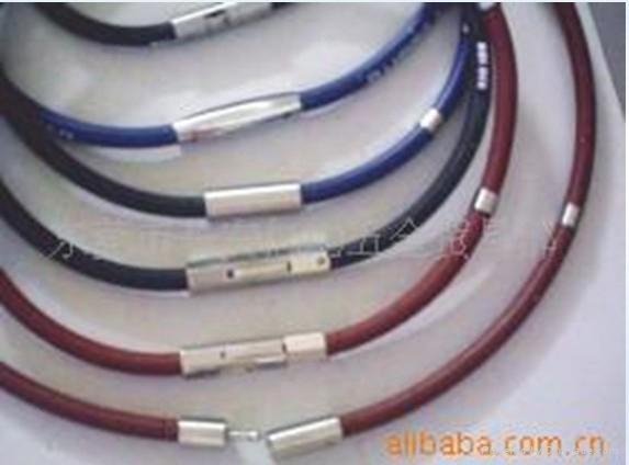 Genuine leather bracelet with stainless steel clasp 2