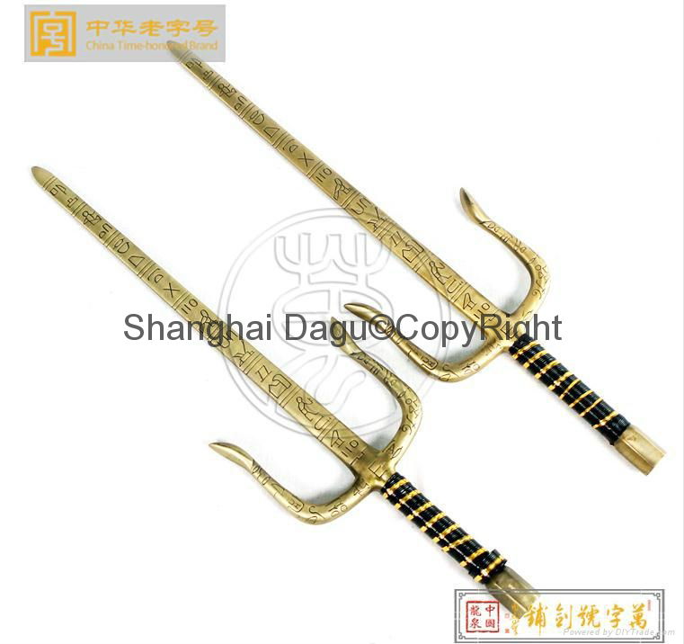 Martial Arts Kung Fu Karate 19.5" and 21'' Overall Silver Metal Practice Sai  5