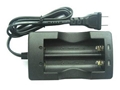 Li-ion 18650 電池充電器V2