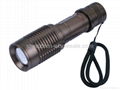 Smiling Shark SS-E7 CREE XM-L T6 High Power 1600Lumens Flashlight