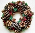 PINECONES WREATH FOR CHRISTMAS  1