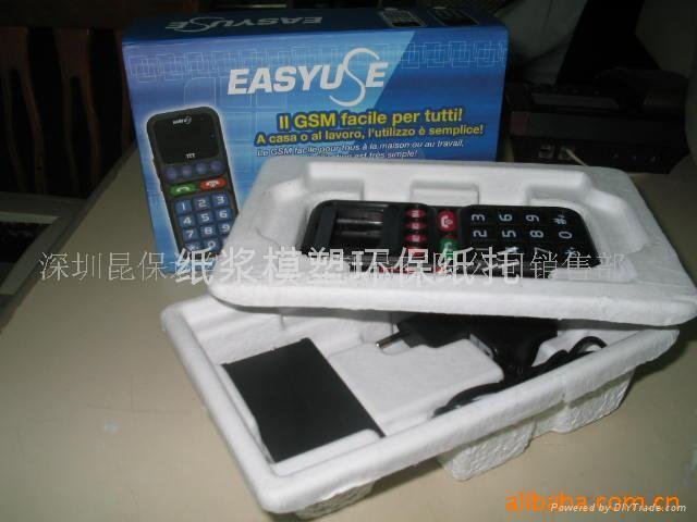 White eco-friendly pulp tray packaging for cellphone 4
