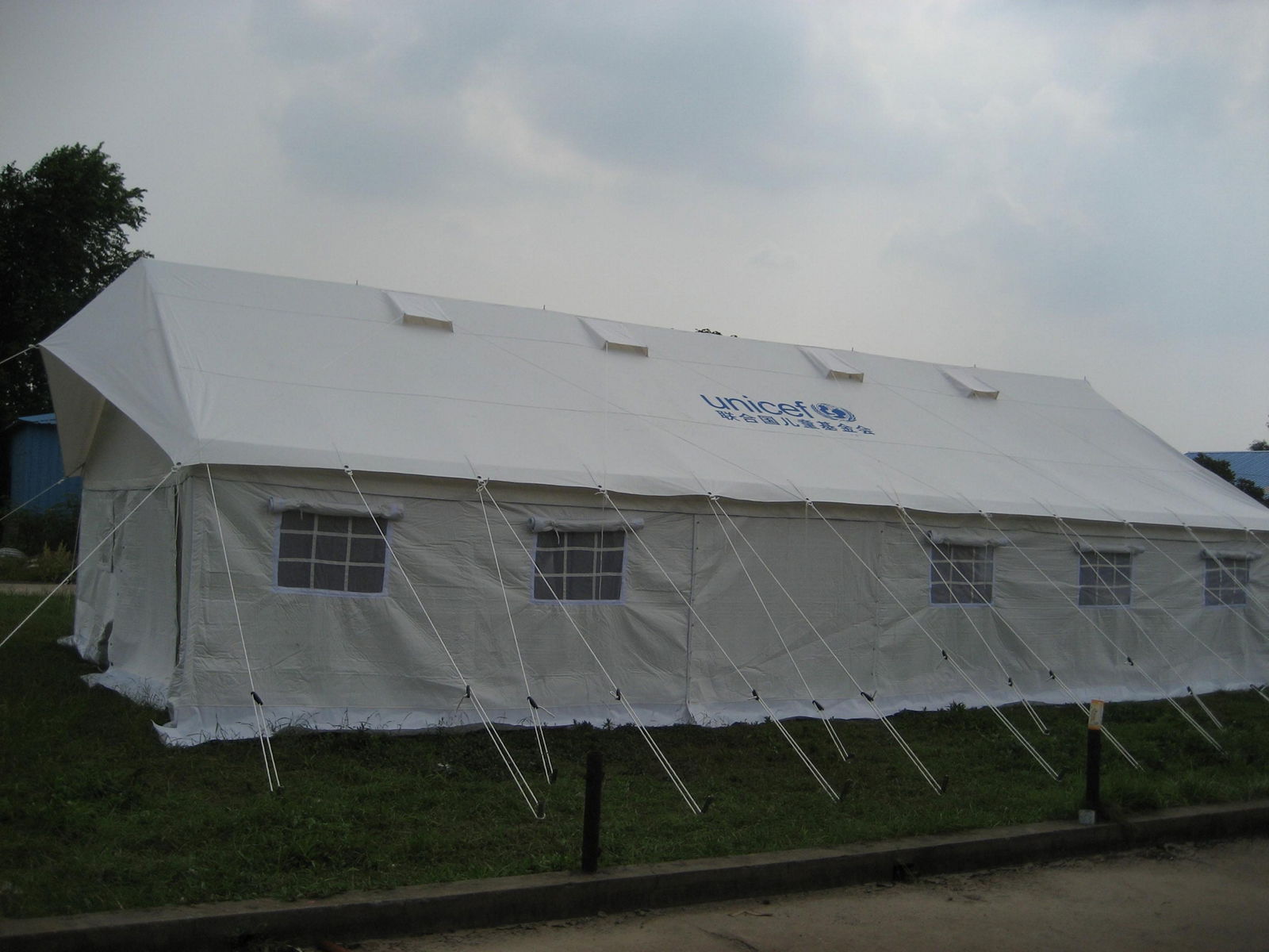 large tent for UNICEF relief tent 