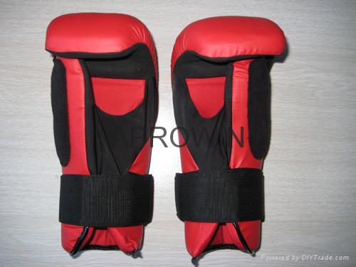 ITF hand protector  3