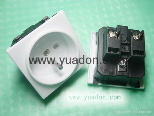 BOSSLYN YDW-7 universal power socket UPS Socket PDU socket 3