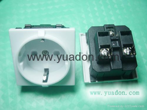 BOSSLYN YDW-7 universal power socket UPS Socket PDU socket 5