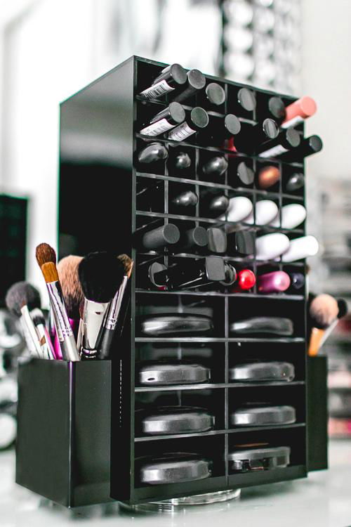 Acrylic cosmetic makeup organizer/ makeup brush display/ makeup brush holder