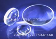 Double convex lens