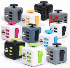  Hot Sale New Design Desk Toys Fidget Cube desk toy