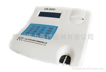 尿液分析仪（US-200)