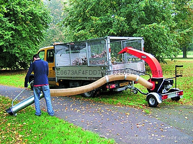 進口樹葉收集車低價出售 2