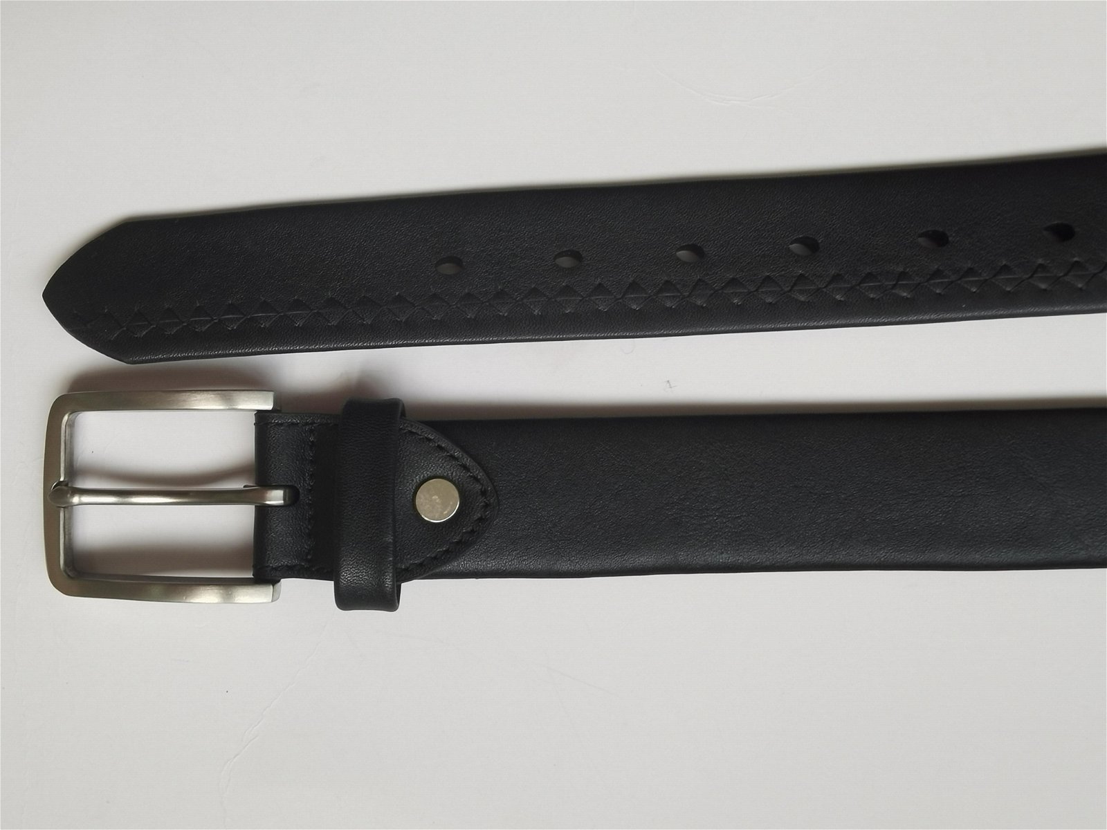 Full Grain Leather Tubular Stitched Leather Belt High Quality  3