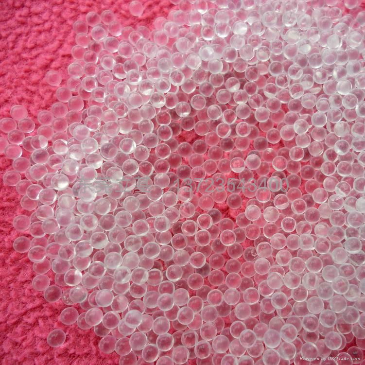 Plastic beads, plastic balls 2