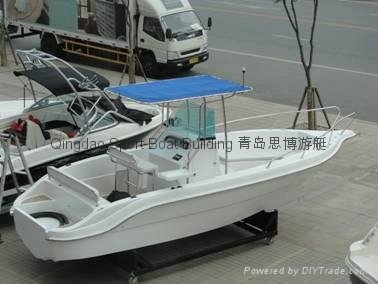 HY23D  Center Console Fishing Boat