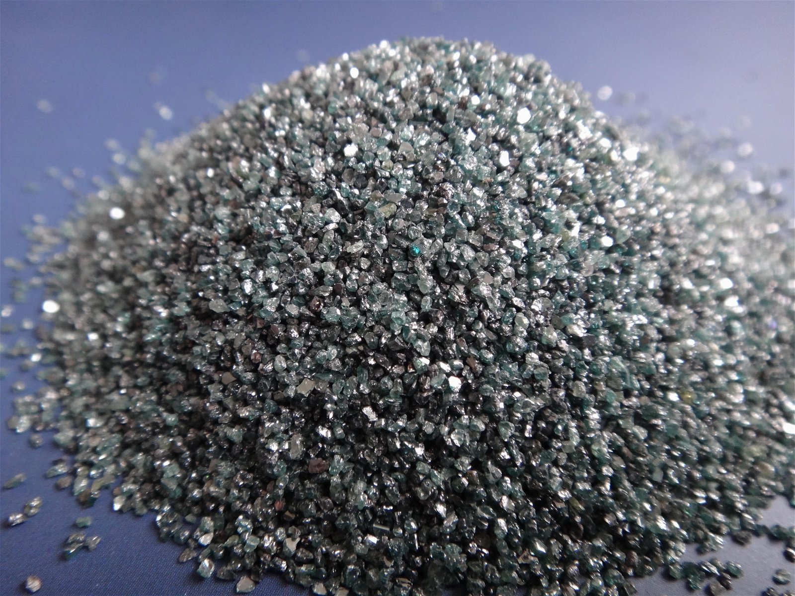 green silicon carbide for refractory, ceramic material from China factory) 5