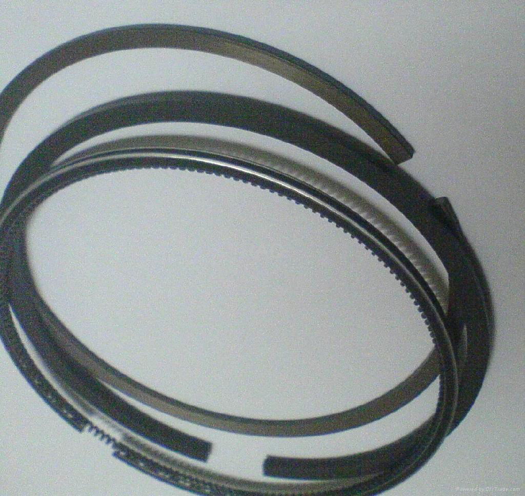 Piston rings for 4D94E   forklift  engine 3