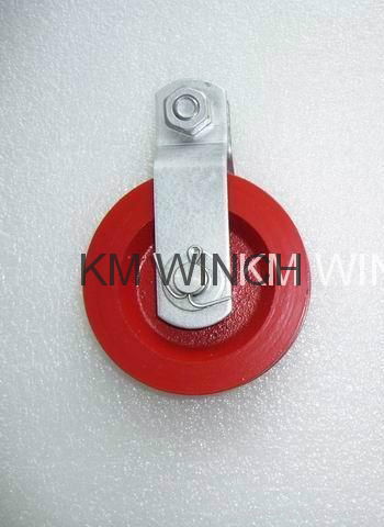 3-1/2"  Csat  Iron  Pulley  2