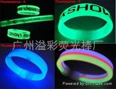 Glow stick bracelet