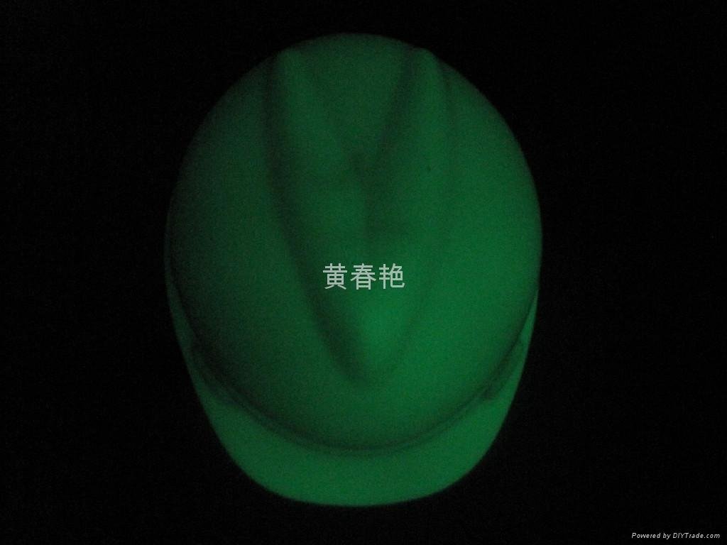 glow in the dark helmet 2