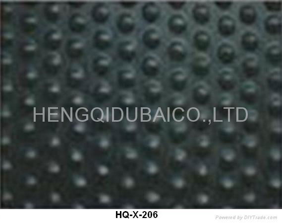 Rubber mat for livestock