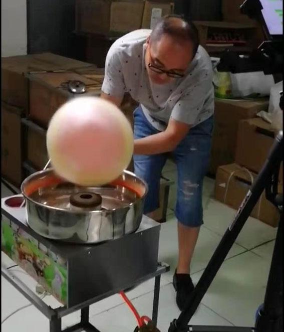 山东电动棉花糖机 2