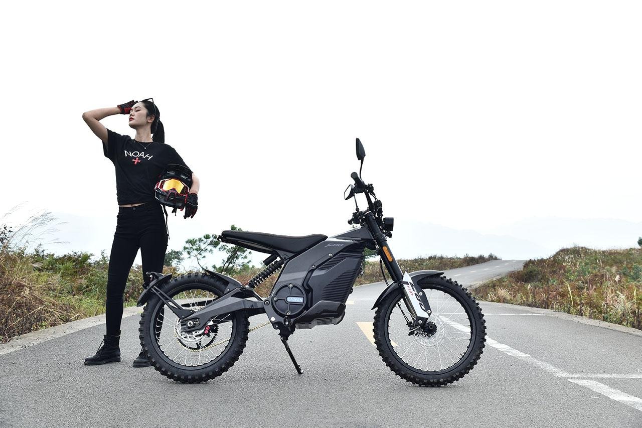 electric motorcycle  3