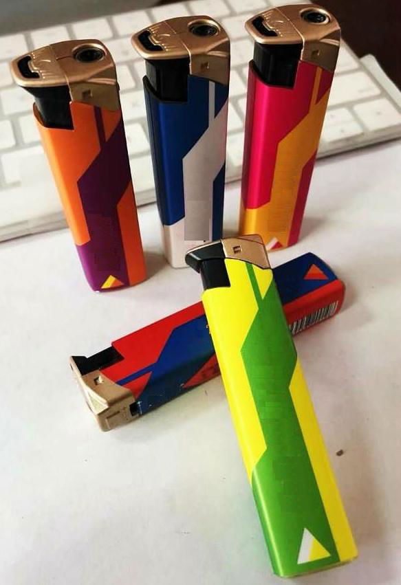 windproof lighters 2