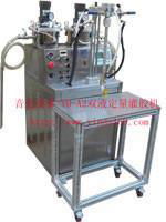 Automatic dual-liquid filling plastic machine 5