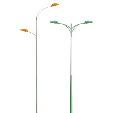 Dual-Arm Lamp Pole