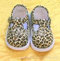 CLOTH CHILDREN SHOES 1