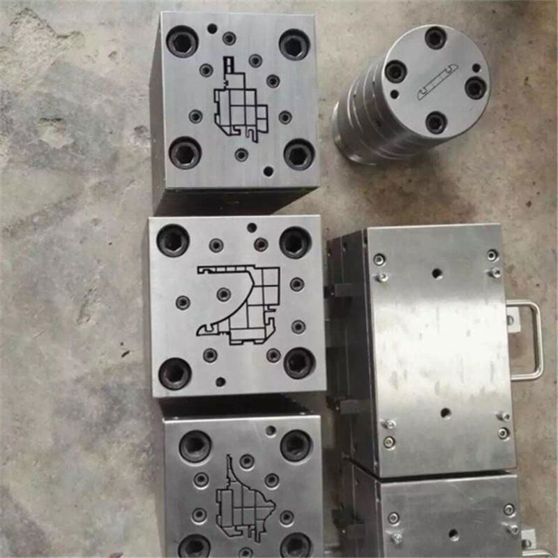 second-hand extrusion mould for UPVC window profile   4