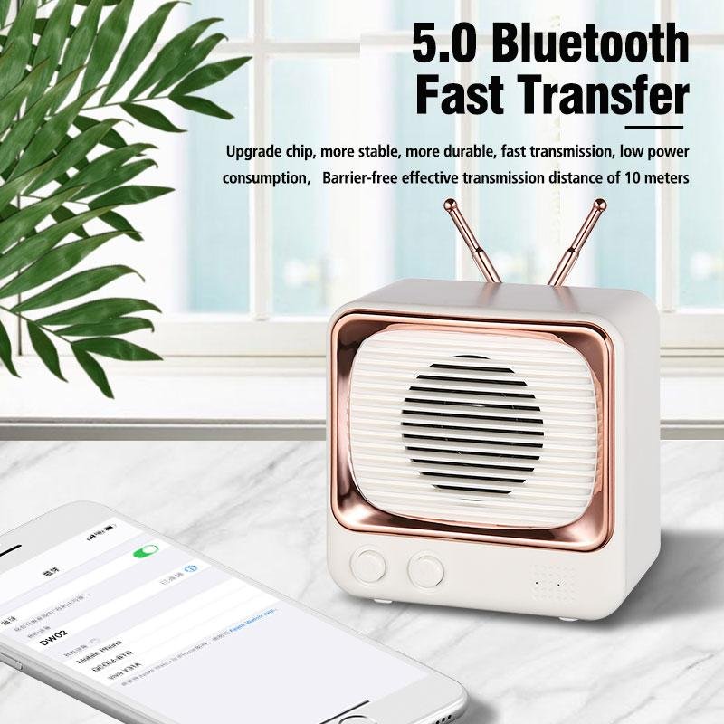 Classic Vintage TV blueteeh speaker portable mini outdoor Blueteeths Music Playe 5