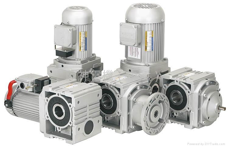 HOLLOW SHAFT WORM GEAR MOTOR