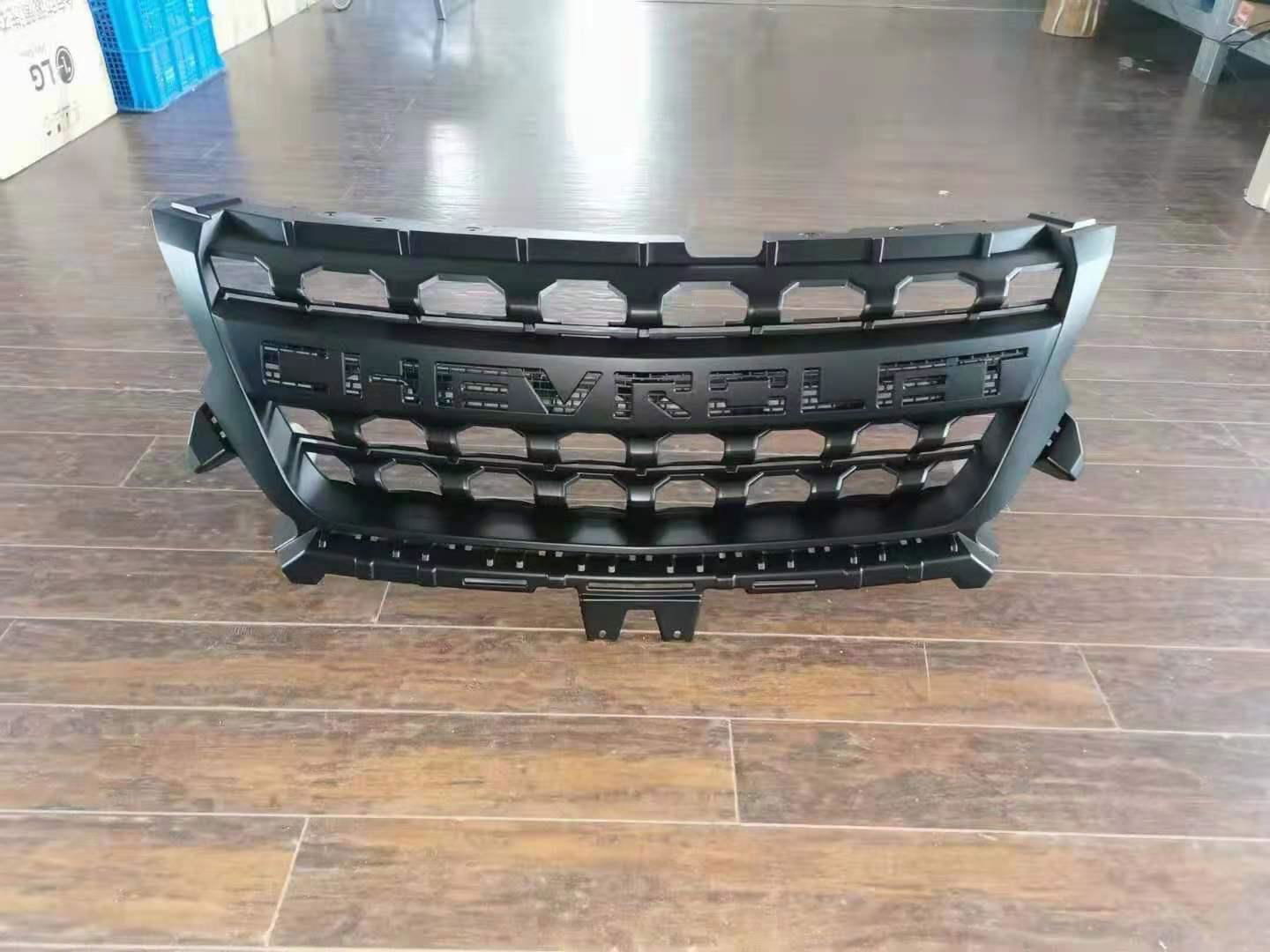 Front grille for Chevrolet Colorado S10 2016