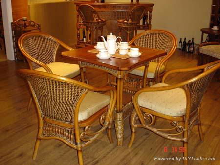 sell rattan furniture 4