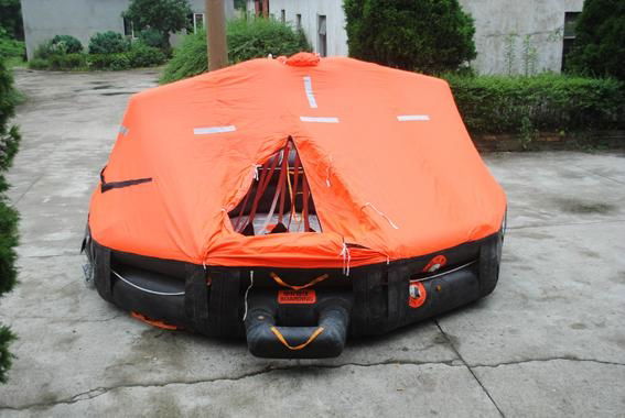 Davit-launching Type inflatable life raft Type D