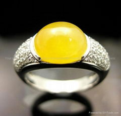 18K White Gold  Diamond with Yellow Jade Ring