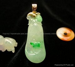 18K Gold with Green Jade Pendant