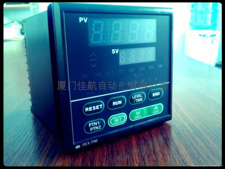 RKC REX - P96 can program temperature controller 2