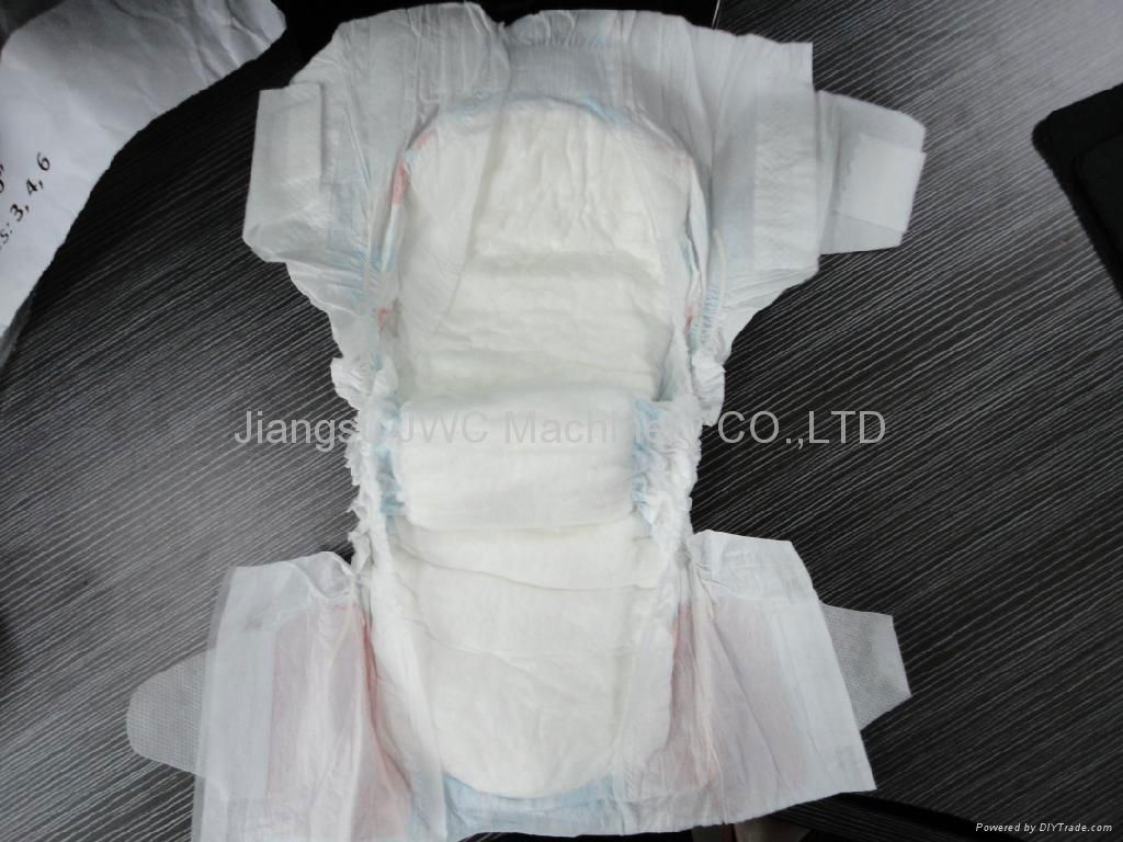 伺服嬰儿紙尿褲生產線 5