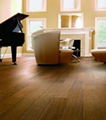 V-groove laminate flooring