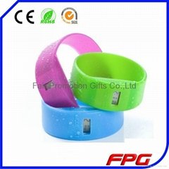 Wide Silicone Band Watch