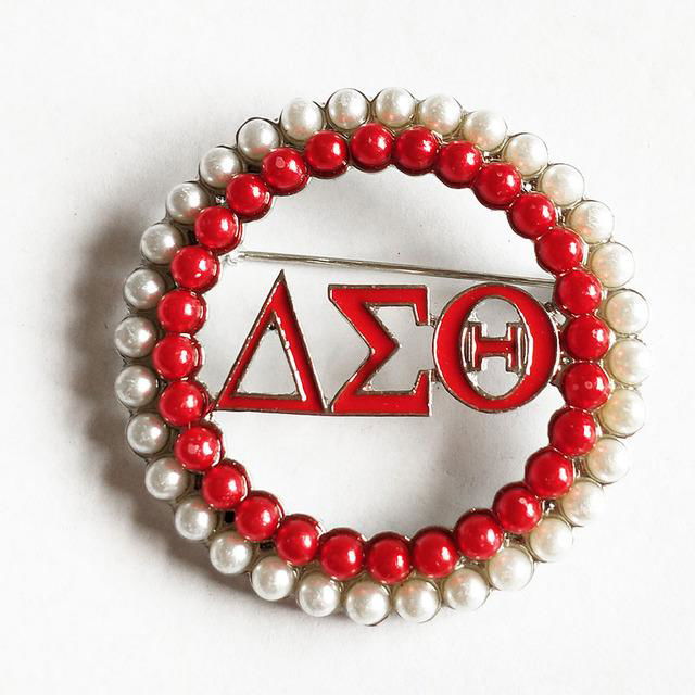 Delta Sigma Sorority Round Pearl Brooch 2